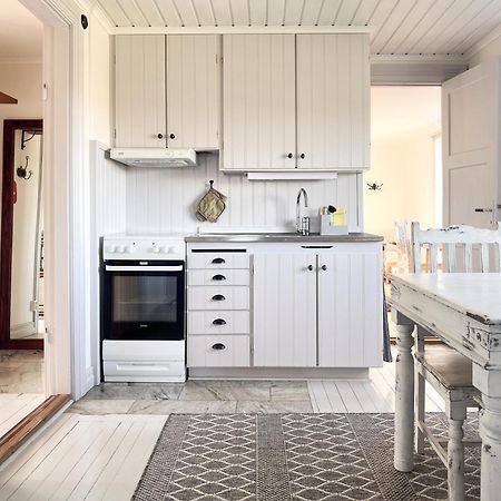 Stubbet - Charming - Newly Remade Villa Vadstena Esterno foto